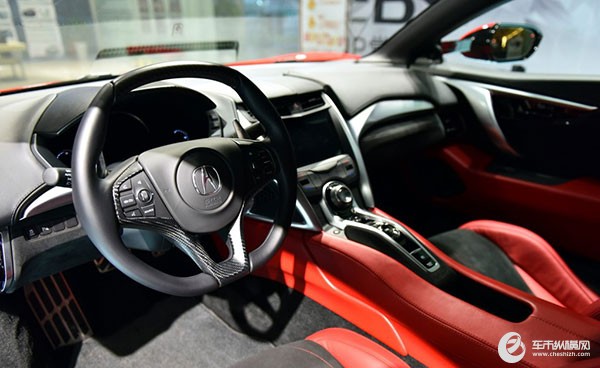 長(zhǎng)春汽博會(huì)成就你開(kāi)超級(jí)跑車的夢(mèng)想